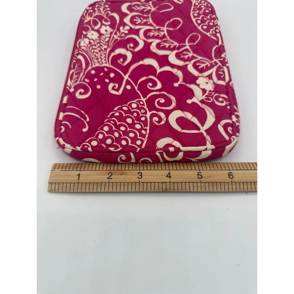 Vera Bradley discover delightful